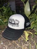 SKULL PYRAMID TRUCKER HAT - WHITE/BLACK